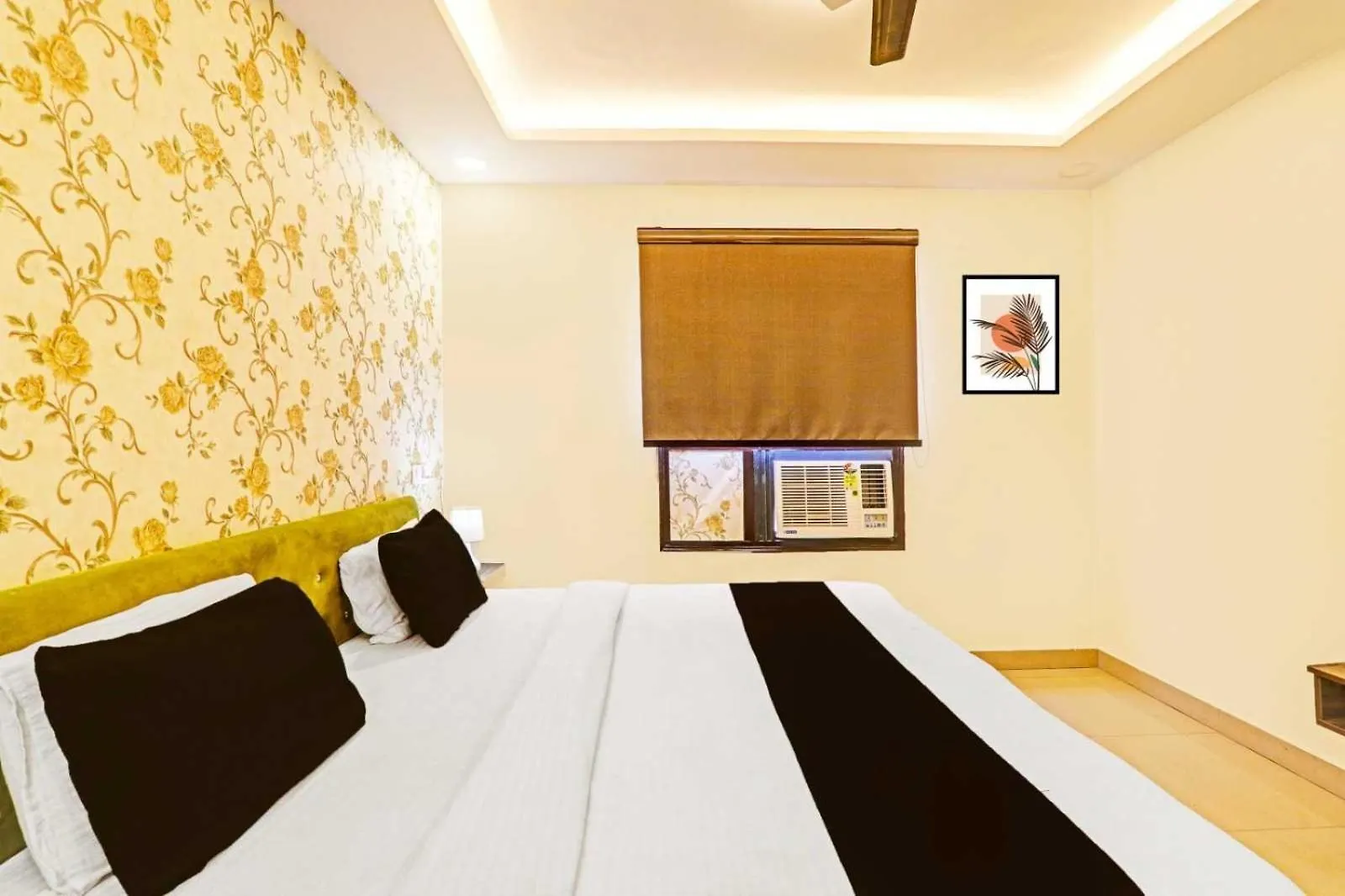 Hotel O Iit Varanasi Formerly Shree Gopal Upwan