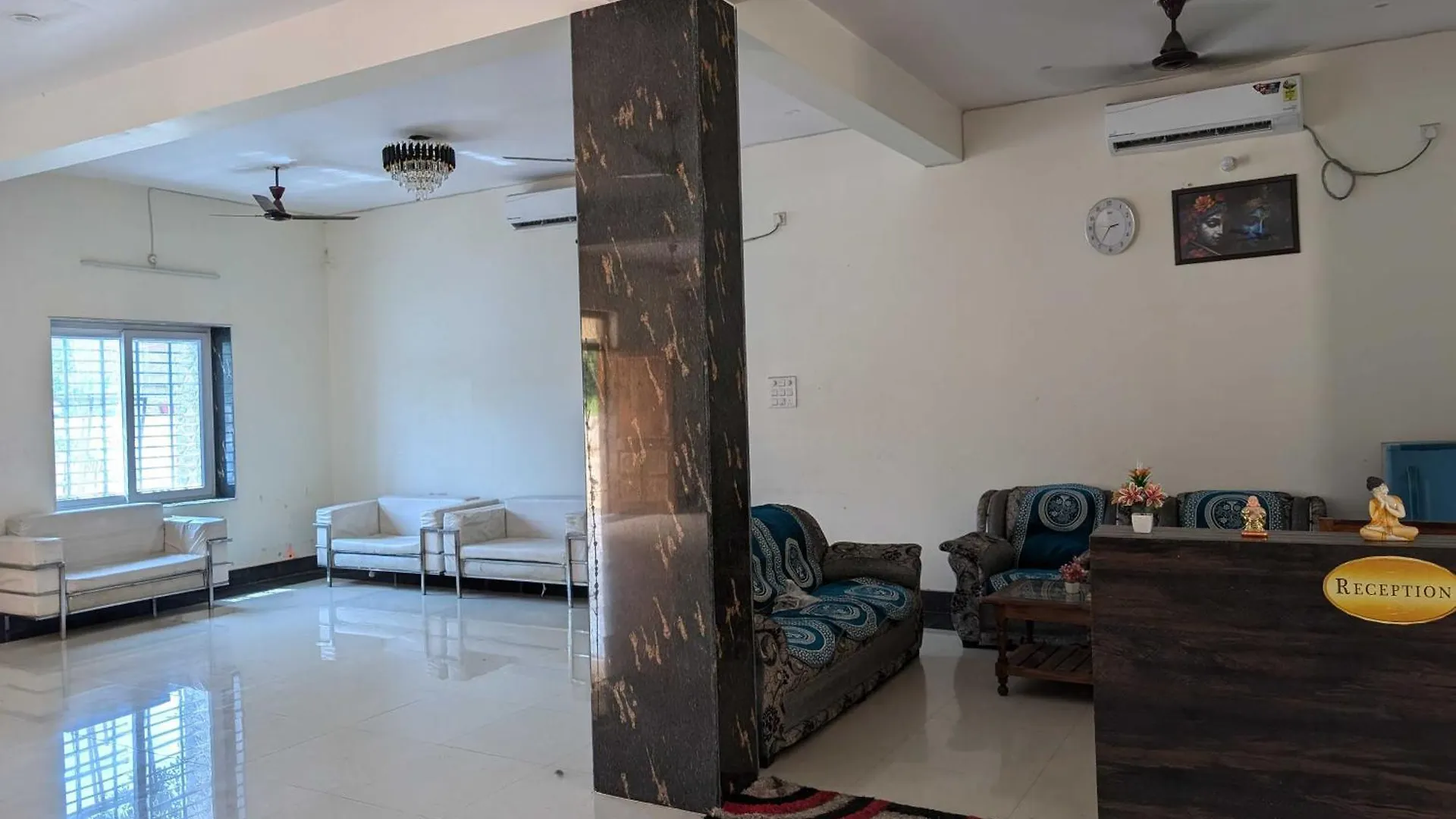 Hotel O Iit Varanasi Formerly Shree Gopal Upwan